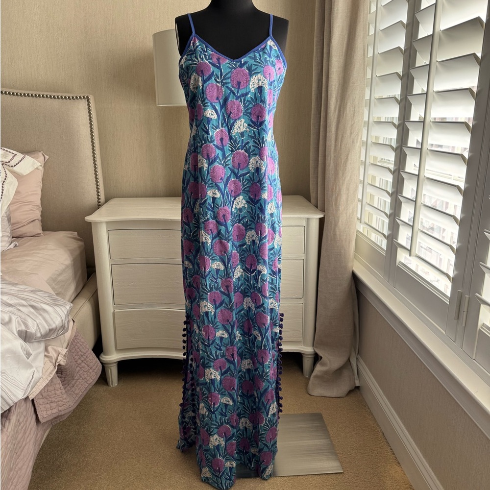 NWT! Gingys Hadley Maxi Dress, size S.